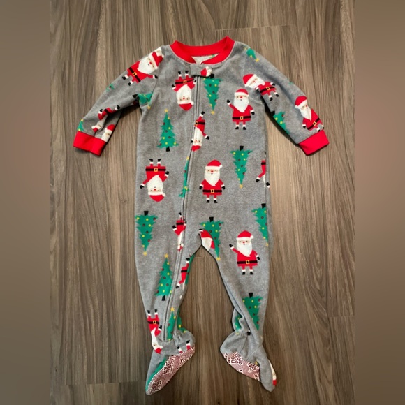 Carter's Santa Gray and Red fleece Footies One Piece size 18 months - Picture 1 of 5